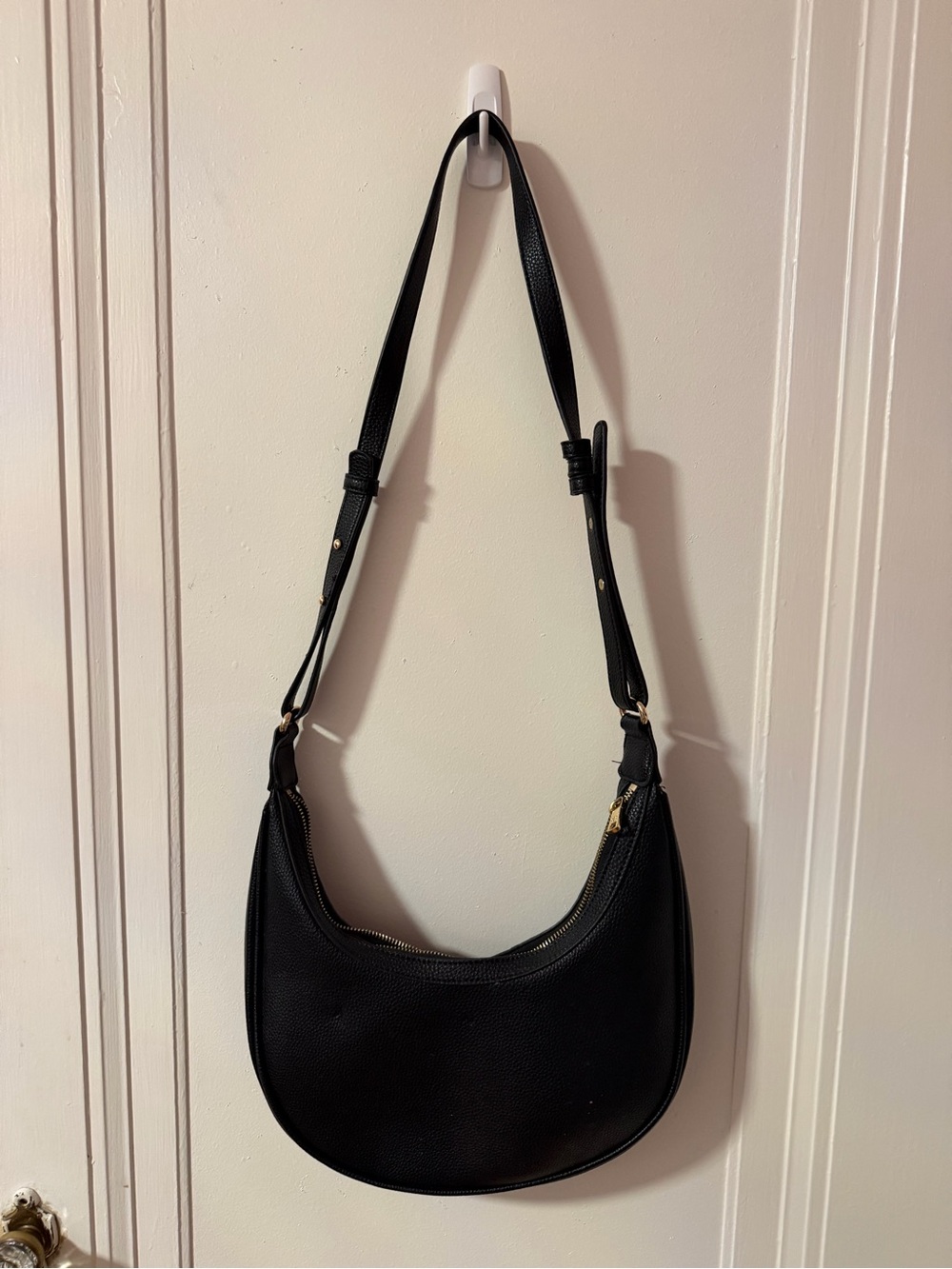 Classic Black Shoulder Bag - Ela x Sasha Exeter